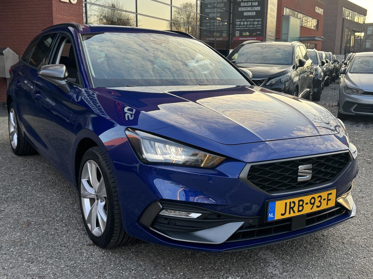 Seat LEON Sportstourer 1.4 TSI eHybrid PHEV FR // LED // NAVI // PDC V+A // CAMERA // STOEL + STUURWIELVERWARMING // ADAPTIV. CRUISE