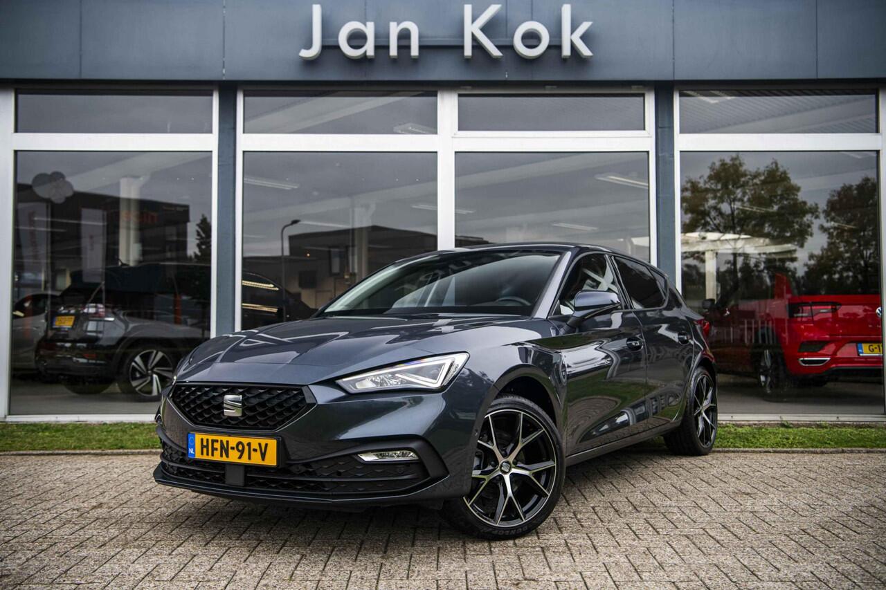 Seat LEON 1.0 TSi 110 pk Style Business Intense | LED Signature | 18" | Navigatie