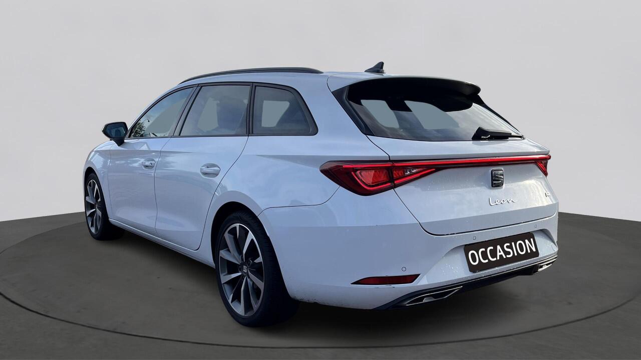 Seat LEON Sportstourer 1.0 eTSI 110pk FR Business