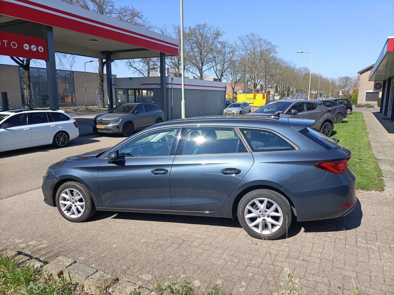 Seat LEON SPORTSTOURER 1.5 TSI Style Business Intense, Navi, Cruise