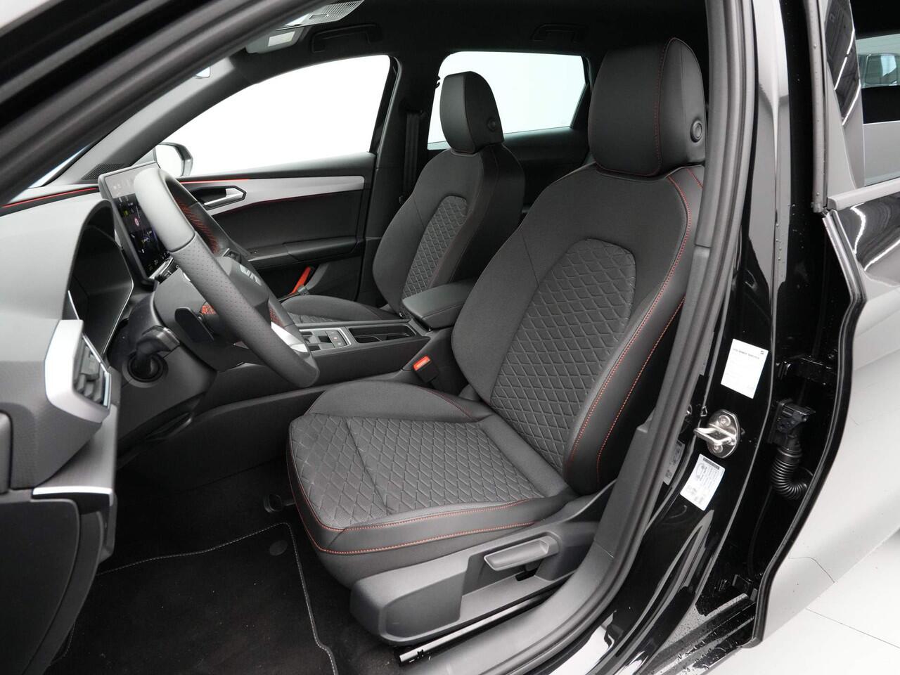 Seat LEON Sportstourer 1.5 TSI e-Hybrid FR Business PHEV Navigatie Carplay Sideassist Pdc Camera, Travel Assist, Stoel/stuur verwarming *DEMO VOORDEEL*