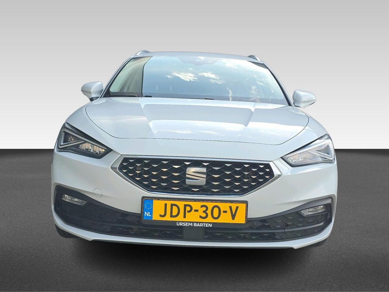 Seat LEON Sportstourer 1.4 TSI eHybrid PHEV Xcellence Business | Automaat | Half leder | Adaptive Cruise | Parkeersensoren |