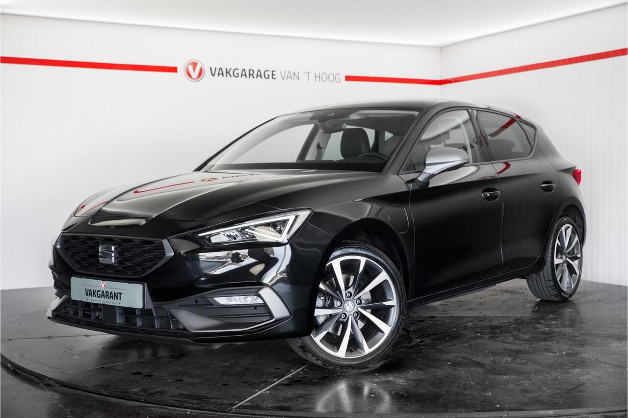 Seat LEON 1.4 TSI eHybrid PHEV FR Business Intense ACC Sfeerverlichting Leder/Alcantara