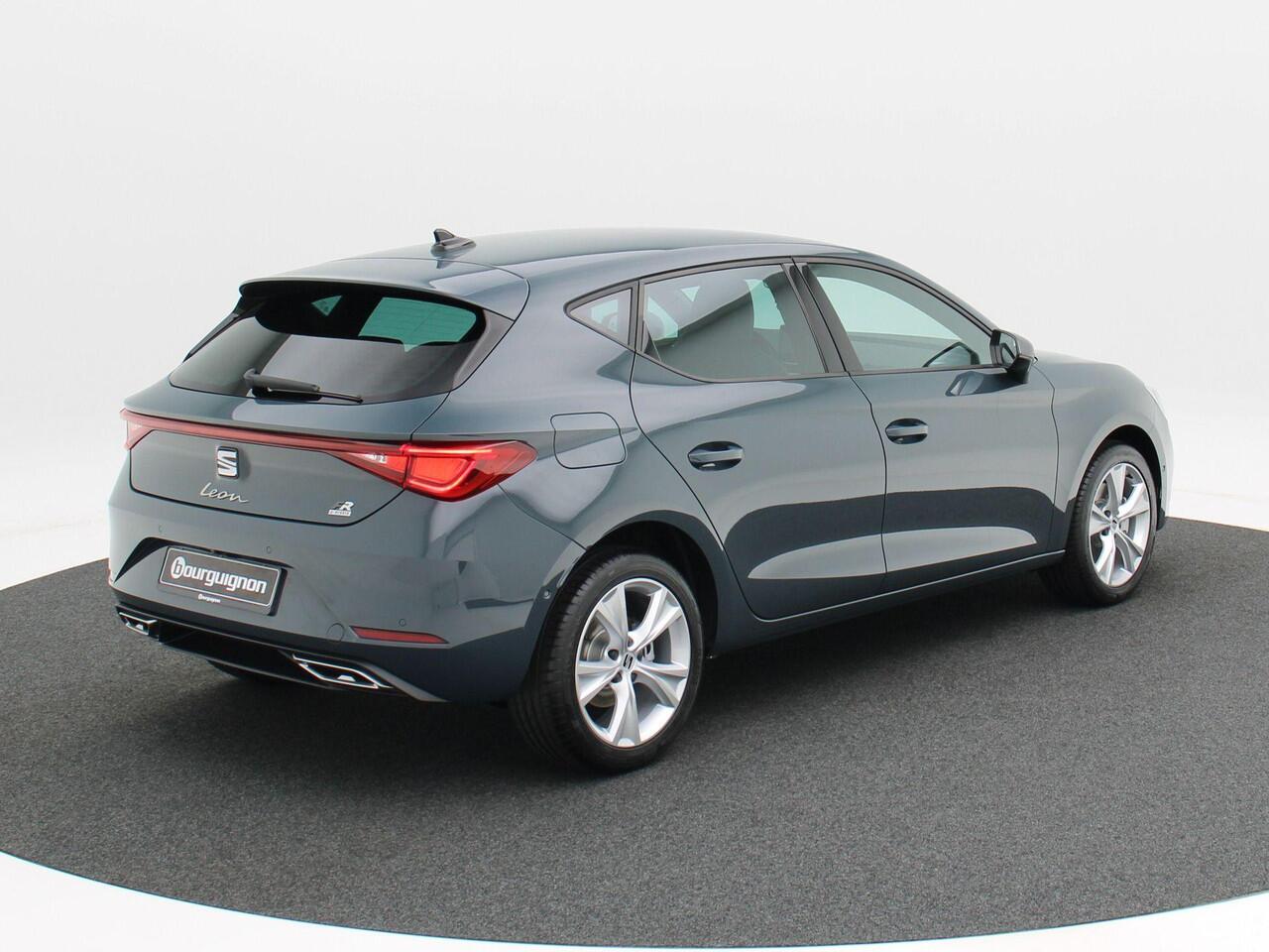 Seat LEON FR Business 1.5 TSI eHybrid PHEV 204pk | Trekhaak | Achteruitrijcamera | Navigatie | Cruise control