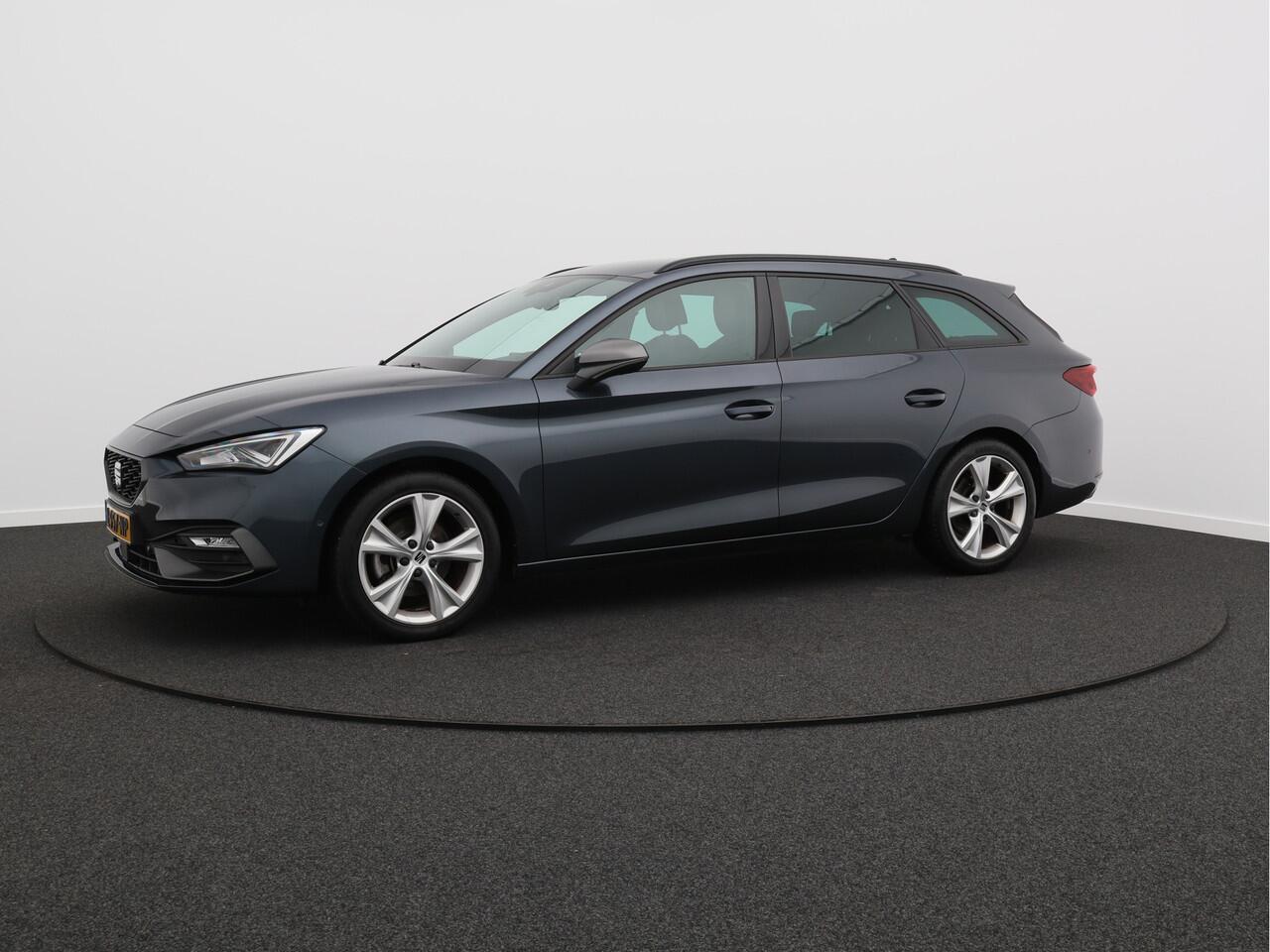 Seat LEON Sportstourer 1.5 TSI FR Business Intense/ mooie auto!