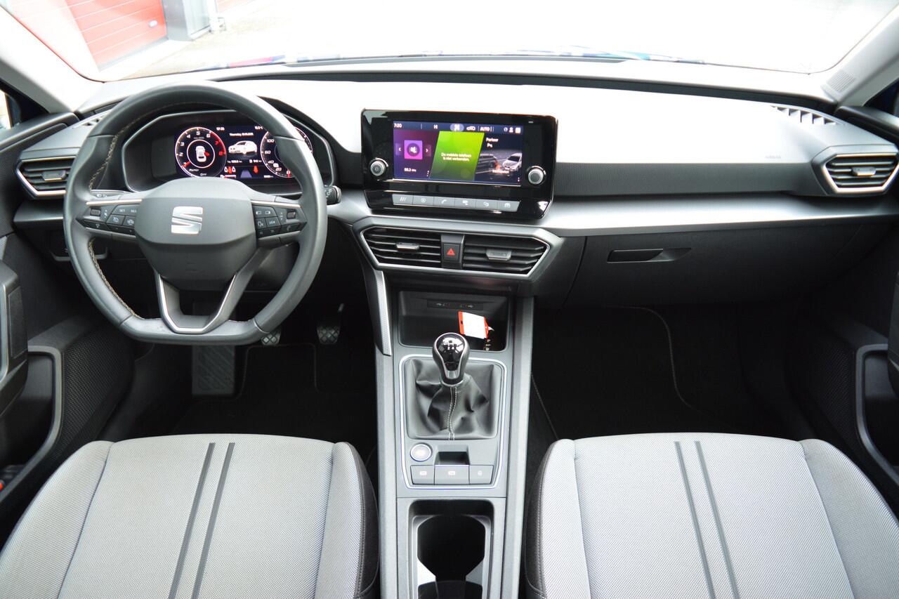 Seat LEON 1.0 TSI Style Business Intense trekhaak