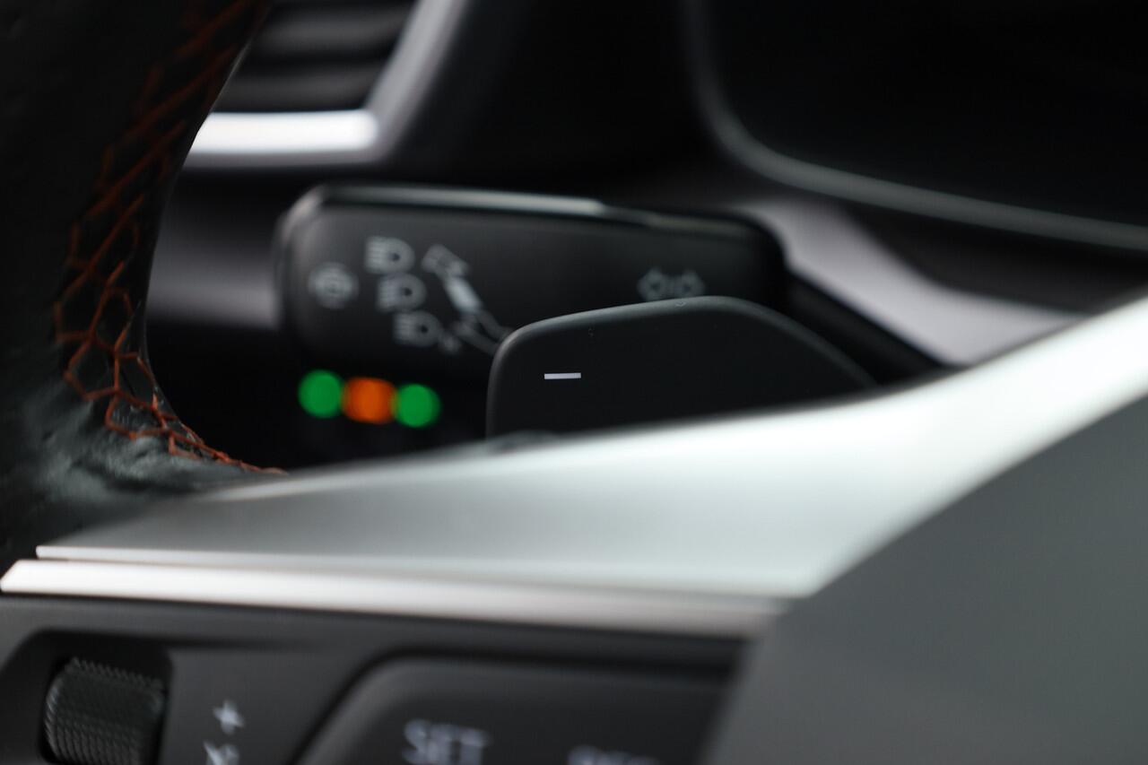 Seat LEON Sportstourer 1.4 TSI eHybrid PHEV FR Business Intense | Navi | Adapt. Cruise | CarPlay | Stoel-Stuurverw. | Camera | Keyless