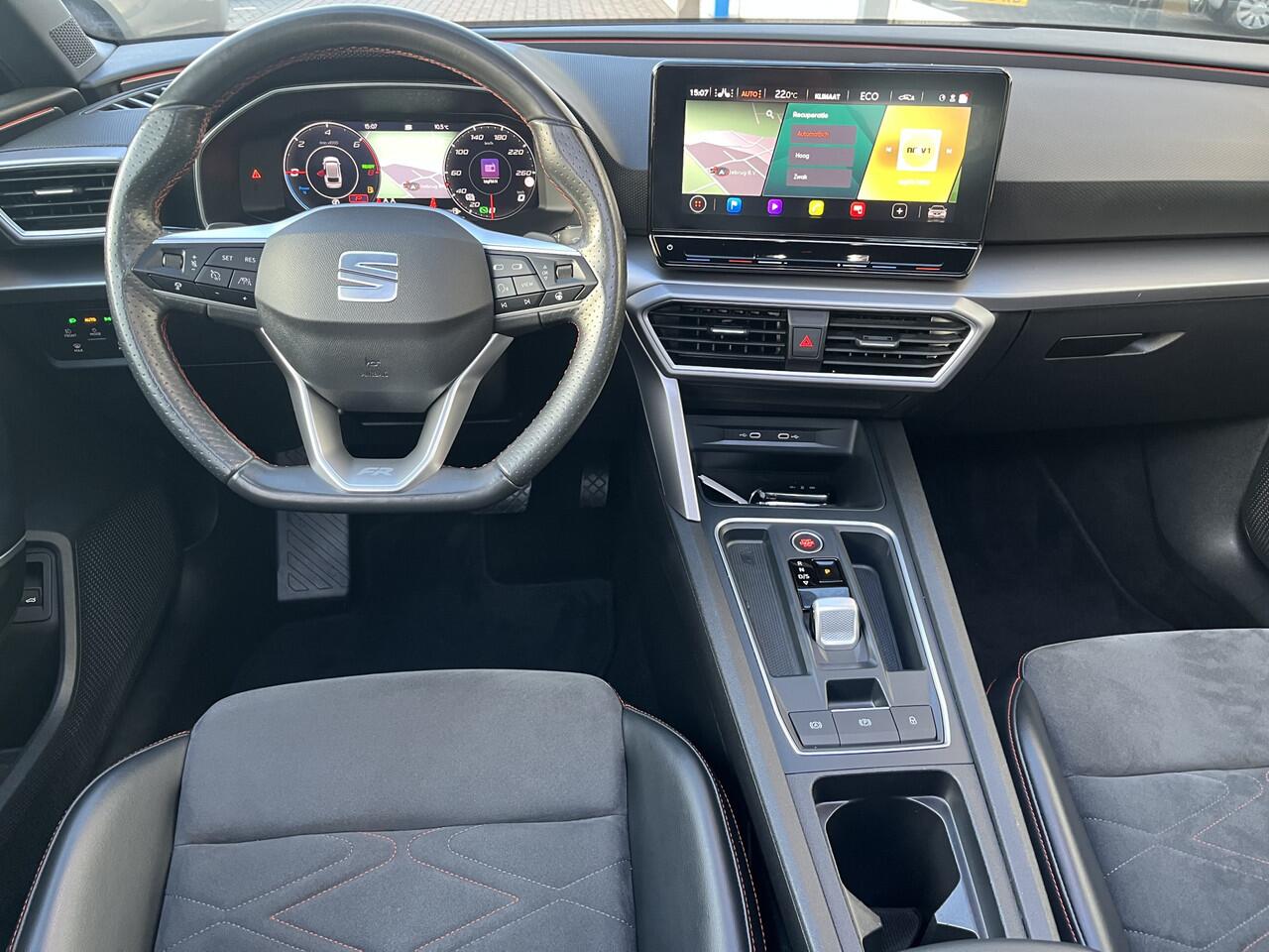 Seat LEON Sportstourer 1.4 TSI eHybrid PHEV FR / AUTOMAAT/ PANO/ FULL LINK/ STOEL + STOELVERW./ ELEK. STOELEN/ PARK. SENSOREN + CAMERA/ LED/ ADAPT. CRUISE/ DAB/ 18'' LMV