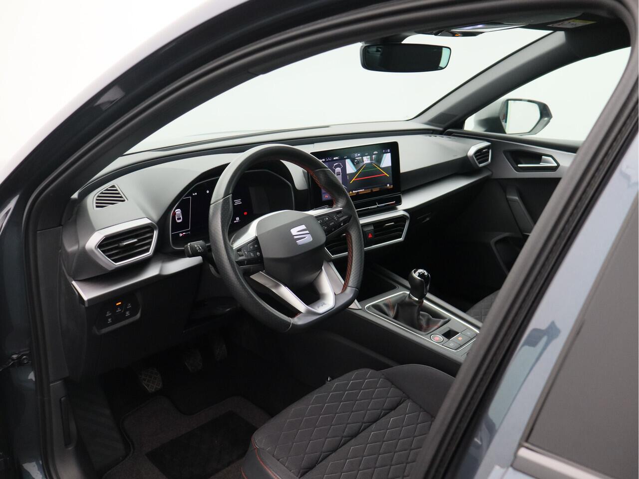 Seat LEON Sportstourer 1.5 TSI FR Launch Edition/ compleet!