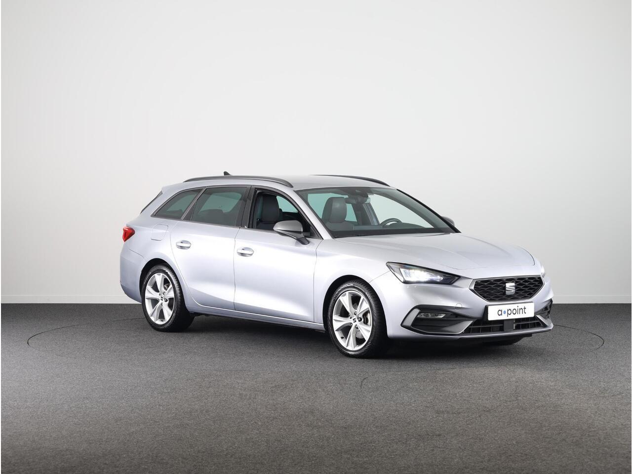 Seat LEON Sportstourer 1.0 TSI FR Business 110 pk | Private Lease vanaf 499,-- pm | Verlengde garantie | Navigatie | Parkeersensoren achter | Autom. airco (3 zones) | LED koplampen | Apple Carplay/Android Auto |