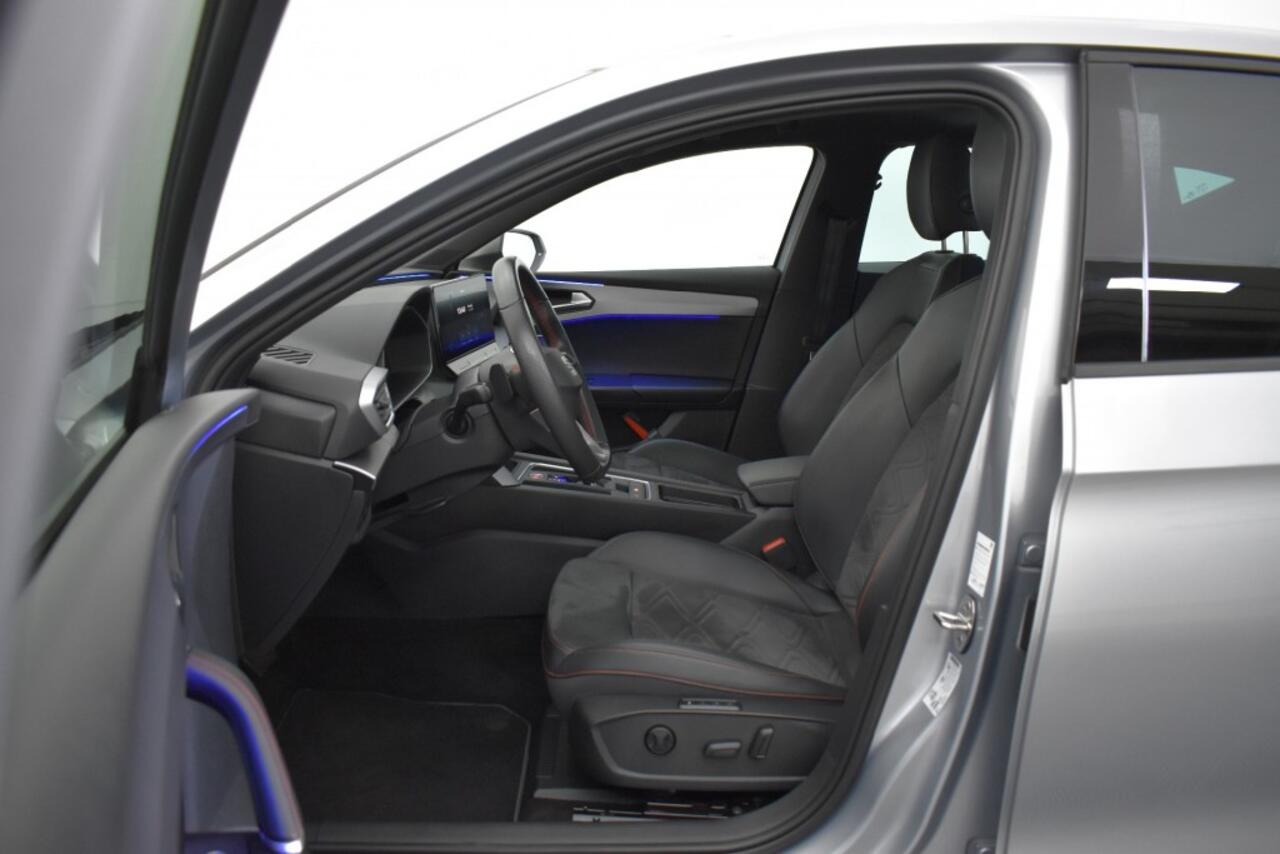 Seat LEON 1.0 eTSI 110PK FR Business Intense Automaat