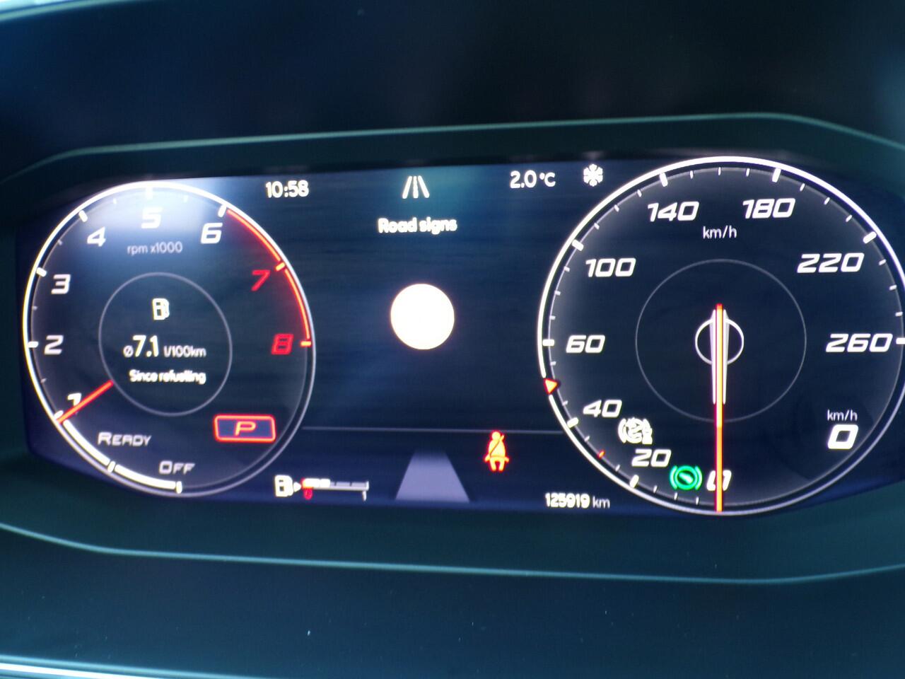 Seat LEON 1.5 eTSI FR Launch Edition 150 PK, Automaat / Carplay + Android Auto / Full LED / Virtual Cockpit / 18' Sportvelgen