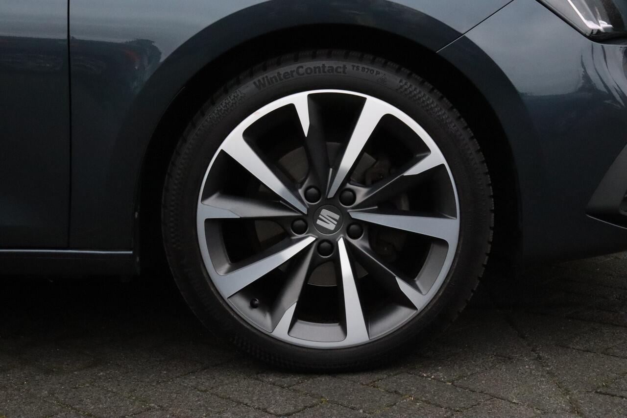 Seat LEON Sportstourer 1.5 TSI 150 PK FR CARPLAY|CRUISE|DIGI.DASHB|LED|DAB|PDC|18'LMV|PDC 1'EIG