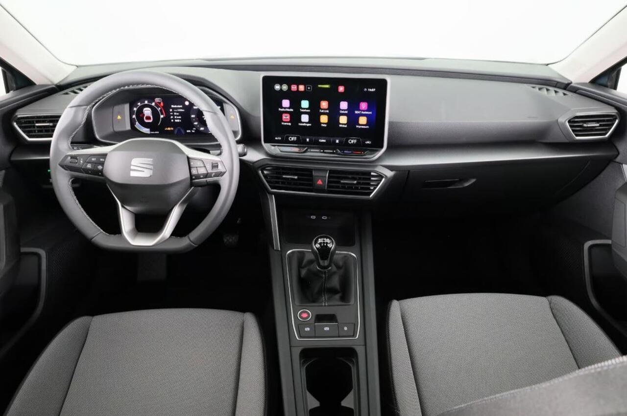 Seat LEON 1.5 TSI Style Carplay / Sensor Achter / LED / Airco