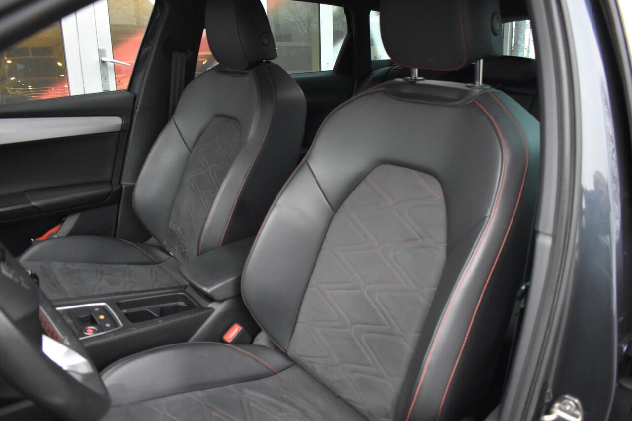 Seat LEON Sportstourer 1.5 TSI 150pk FR Launch Edition / Carplay / Navi / 17"LM / Adap. Cruise /