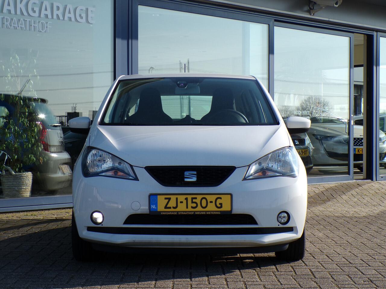Seat MII 1.0 Style Intense 5-Drs, Airco / Cruise control / Parkeersensoren achter / 16' LMV