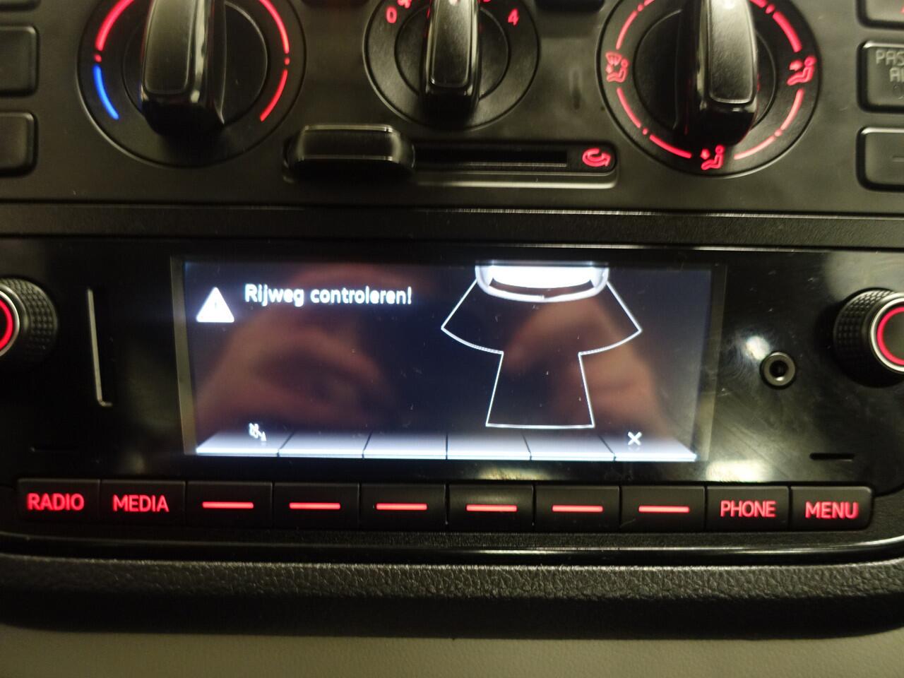 Seat MII 1.0 Intense- Park Assist, Bluetooth Audio, Clima, 5 Deurs, Elek Pakket