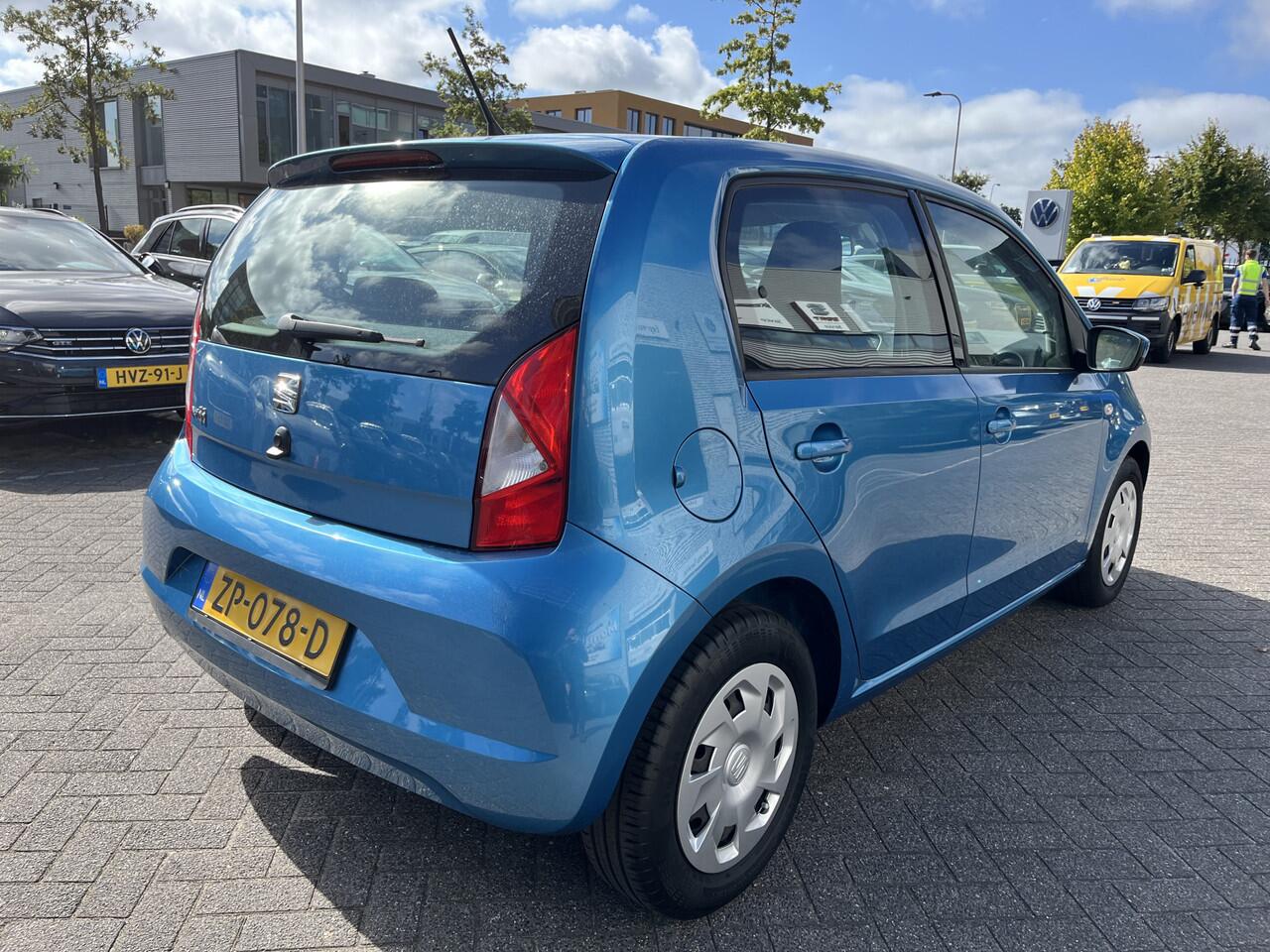 Seat MII 1.0 60pk Style Airco / Navigatie by App