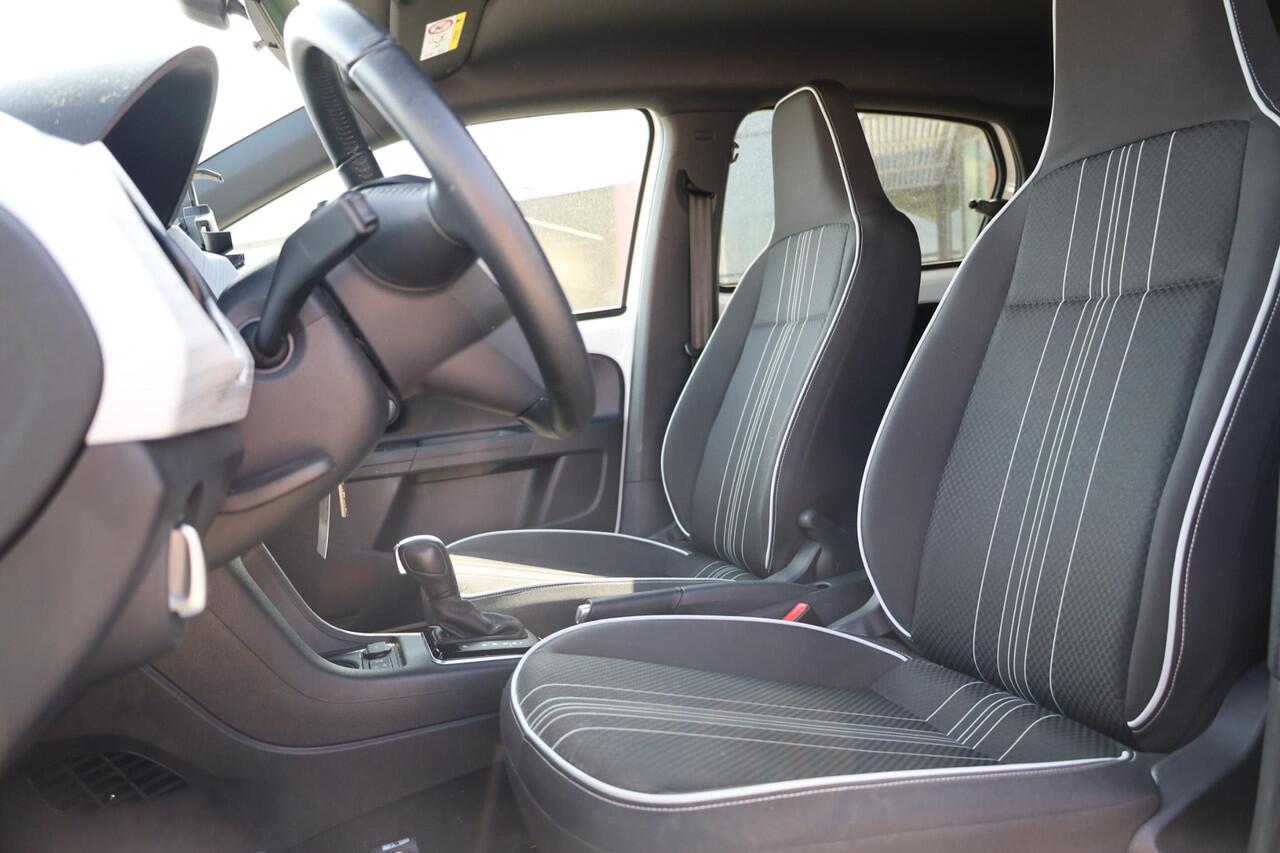 Seat MII Electric electric Plus 83PK / 61kW, NL auto 1e eigenaar dealeronderhouden, SOH 85,7% verwarmbare voorstoelen, climatronic, privacy glas, lederen stuurwiel, cruise control, parkeersensoren achter