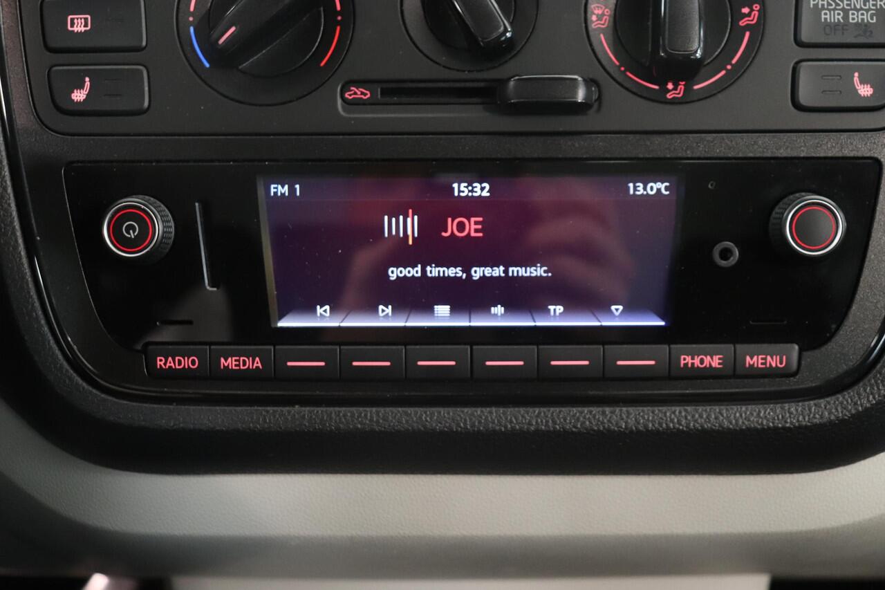 Seat MII 1.0 Style Intense | Airco | Parkeersensor | Trekhaak | Stoelverwarming | Bluetooth | Cruise control |