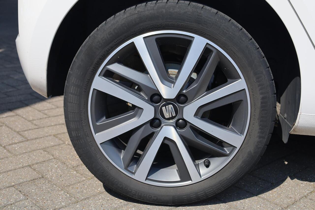 Seat MII Electric electric Plus 83PK / 61kW, NL auto 1e eigenaar dealeronderhouden, SOH 85,7% verwarmbare voorstoelen, climatronic, privacy glas, lederen stuurwiel, cruise control, parkeersensoren achter