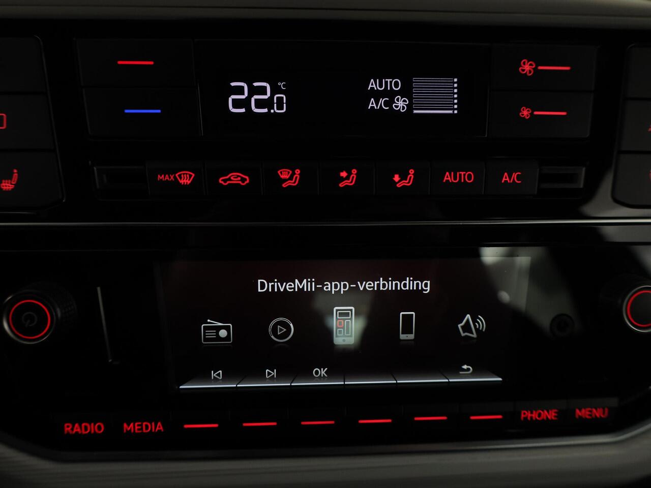 Seat MII Electric electric Plus 83 pk | Navigatie via App | Autom. airco | Cruise control | Parkeersensoren achter | Stoelverwarming |