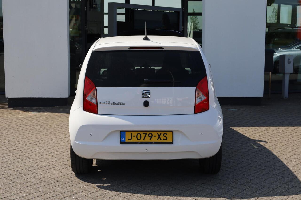 Seat MII Electric electric Plus 83PK / 61kW, NL auto 1e eigenaar dealeronderhouden, SOH 85,7% verwarmbare voorstoelen, climatronic, privacy glas, lederen stuurwiel, cruise control, parkeersensoren achter