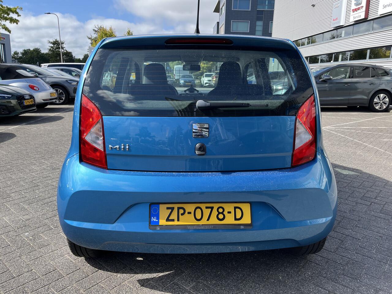 Seat MII 1.0 60pk Style Airco / Navigatie by App