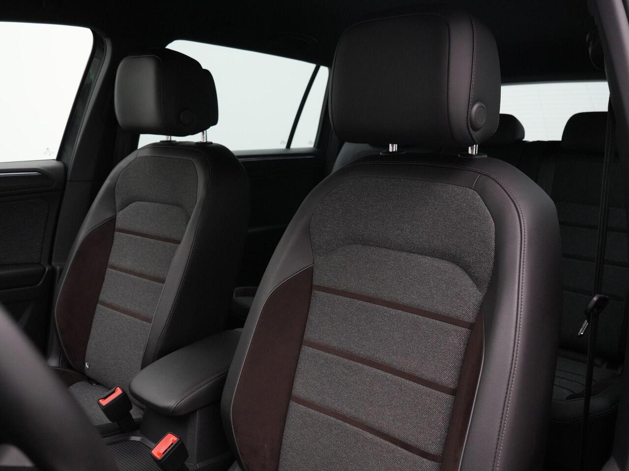 Seat Tarraco 1.4 TSI e-Hybrid 245 pk DSG PHEV Xcellence | Trekhaak | Stuur-/achterbankverwarming | Achteruitrijcamera