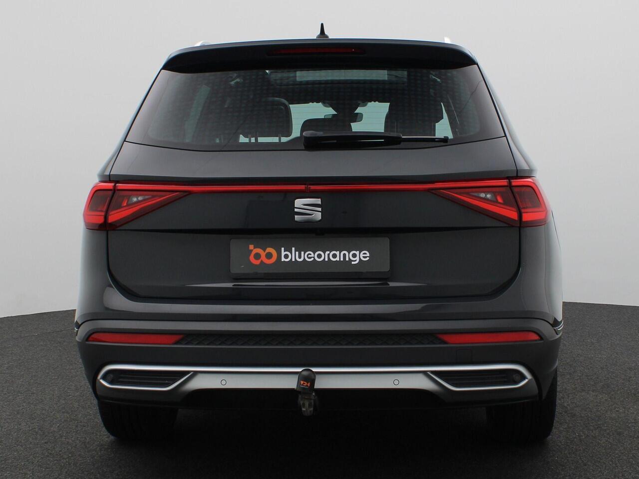 Seat Tarraco 1.4 TSI e-Hybrid PHEV Xcellence 245PK DSG Pano-Schuifdak, Adaptieve Cruise Controle, Achteruitrijcamera, Keyless, Side Assist, Stoel-Stuurverwarming, Trekhaak, 19" LM Velgen