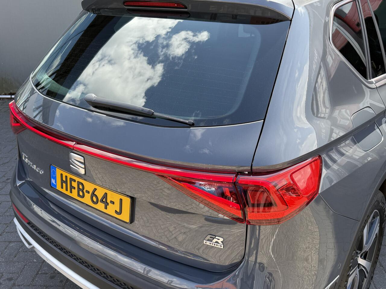 Seat Tarraco BWJ 2021 1.4 TSI e-Hybrid 150 PK PHEV Xcellence AUTOMAAT | NW APK | STOELVERW. VOOR + ACHTER | FULL LED | LEER | ADAPTIVE CRUISE | ELKETR. ACHTERKLEP | NAVI | CLIMA | CARPLAY + ANDROID | LMV | PDC