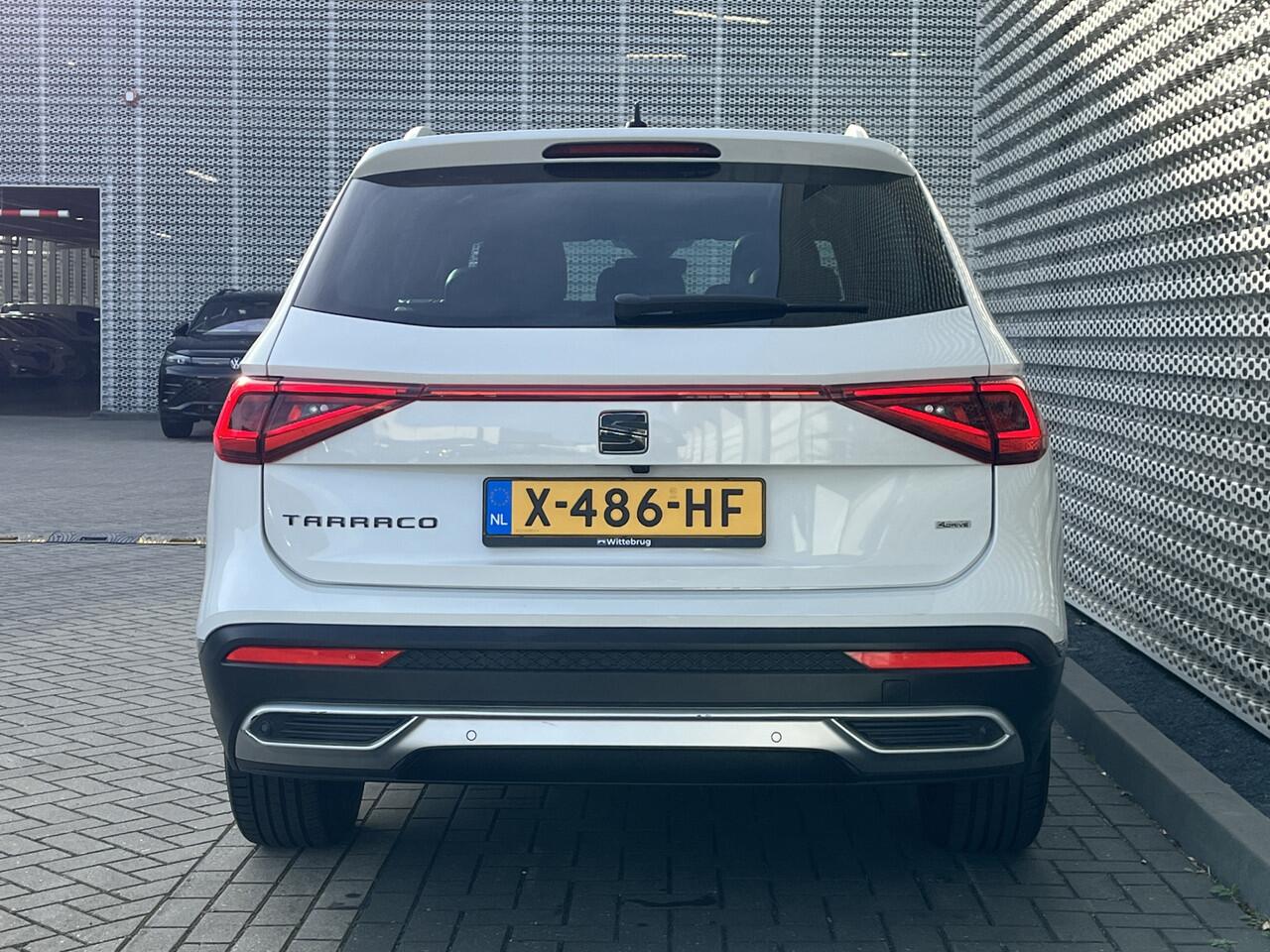 Seat Tarraco 2.0 TSI 4DRIVE Xcellence 7p. / Pano / Navigatie / App connect / 360 Camera / Parkeersensoren V+A / Zwenkbare trekhaak / Memory seat / **