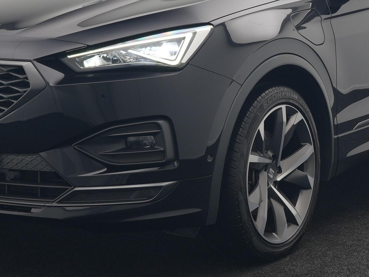Seat Tarraco 1.4 TSI e-Hybrid FR Plug In Hybrid 245pk Dealer O.H PHEV | Panodak | Adaptive Cruise | Alcantara Sportstoelen Memory & Verwarmd | 360 Camera | Keyless | Apple Carplay | Stuur Verwarmd | Blis | Navigatie | Virtual | DAB | 20"LM |
