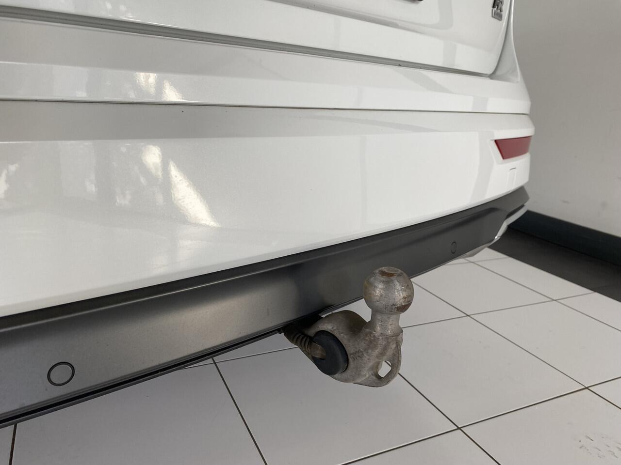 Seat Tarraco 1.4 TSI e-Hybrid PHEV FR Trekhaak /Apple carplay/android /360 camera