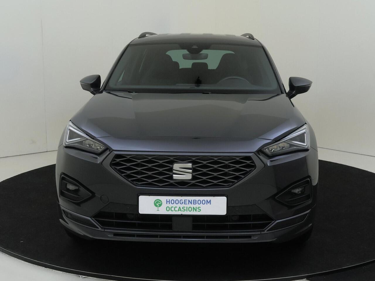 Seat Tarraco 1.4 TSI e-Hybrid PHEV FR Business | Trekhaak | Parkeerassistent | Adaptieve demping systeem | 3-zone airco | Keyless | Dodehoek detectie | Stoel- en stuurwielverwarming |