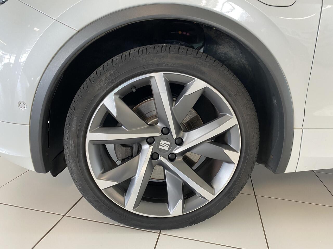 Seat Tarraco 1.4 TSI e-Hybrid PHEV FR Trekhaak /Apple carplay/android /360 camera