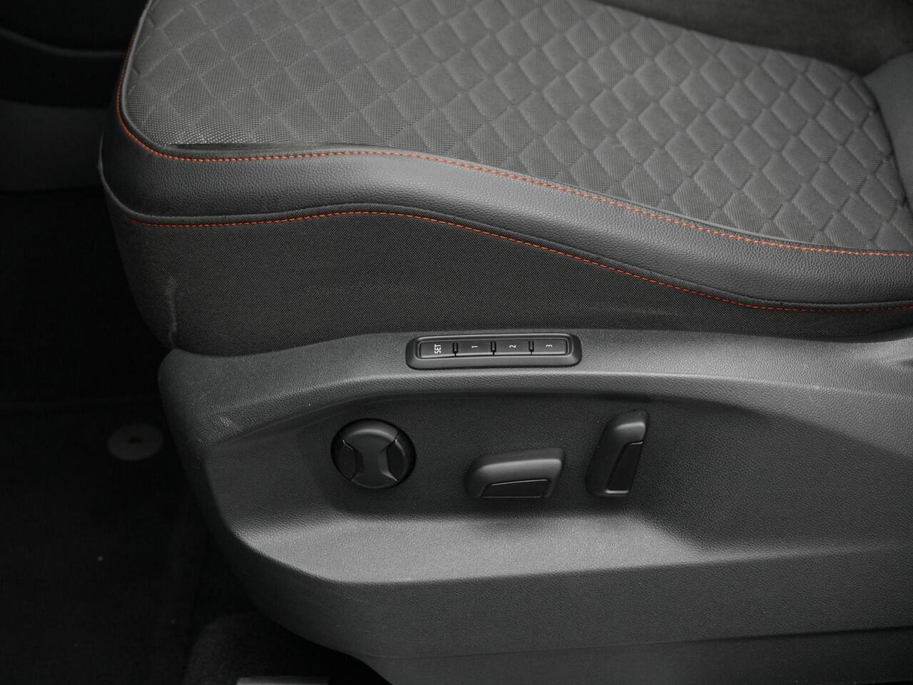 Seat Tarraco 1.4 TSI e-Hybrid 245 pk DSG FR Business Intense | Panoramadak | Rondomzicht camera | Trekhaak | Adaptive Cruise | Park Assist | Apple Carplay/Android Auto | 20 inch