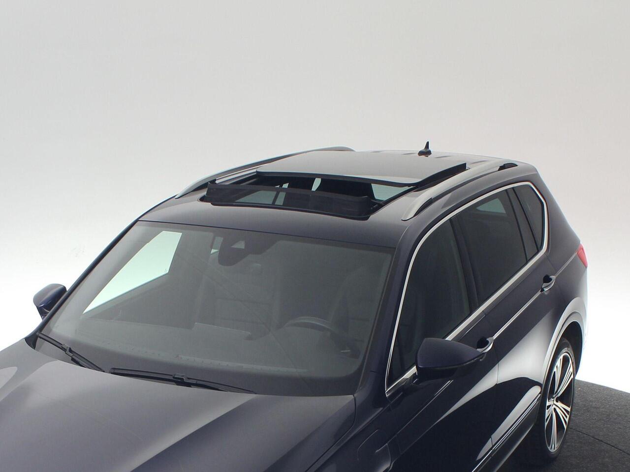 Seat Tarraco 1.4 TSI 245 pk DSG PHEV Xcellence | Panoramadak | 360 Camera | Standkachel | Park Assist | 20 inch