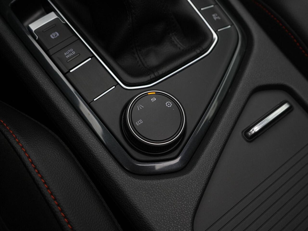 Seat Tarraco 1.4 TSI 245 pk e-Hybrid PHEV FR | Panoramadak | Geheugenstoel | 360 camera |