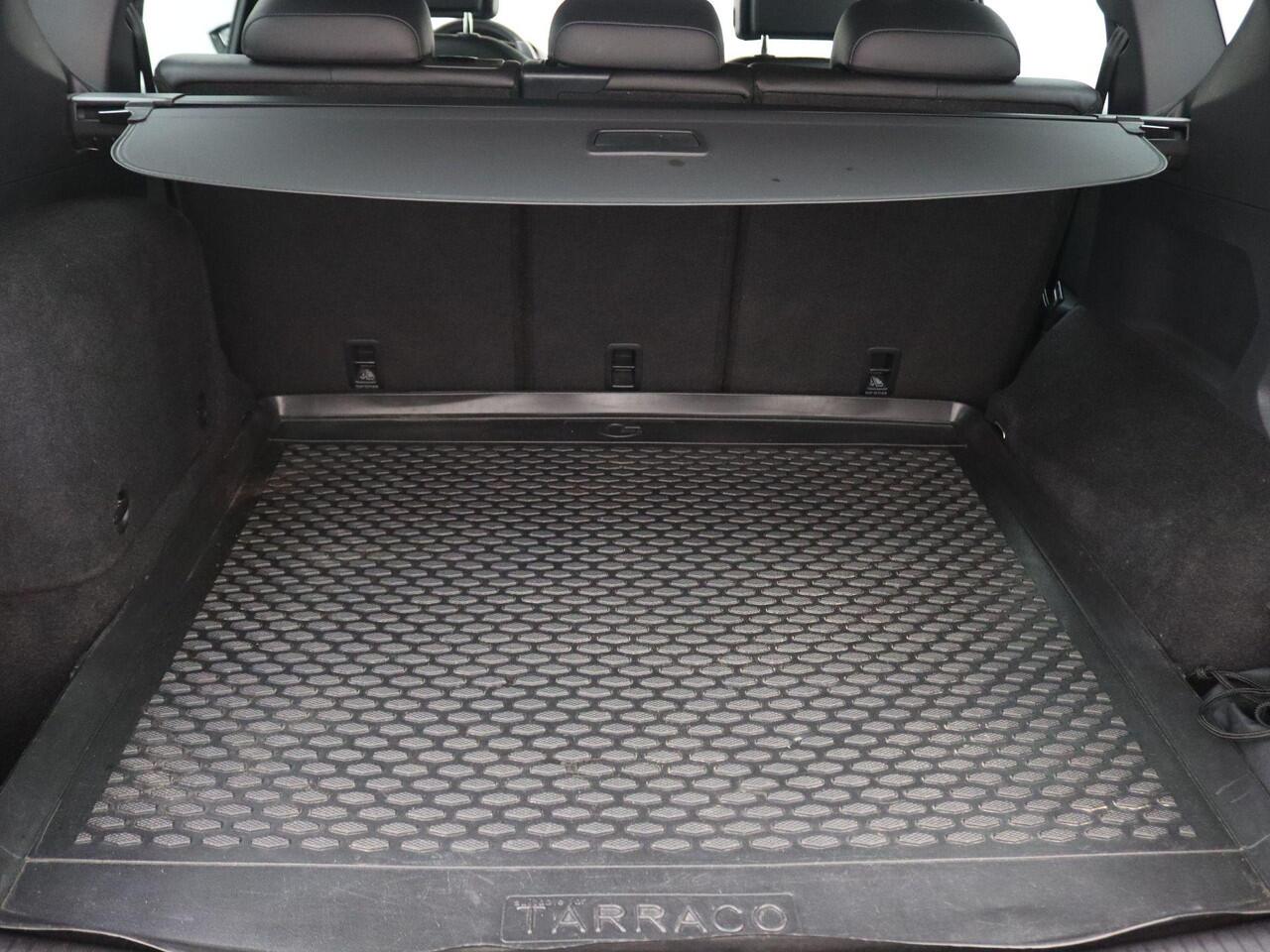 Seat Tarraco 1.4 TSI e-Hybrid PHEV Xcellence 245PK DSG 360gr. Camera, Side Assist, Keyless, Stoel- & Achterbankverwarming, 19" LM Velgen, Adaptieve Cruise Control