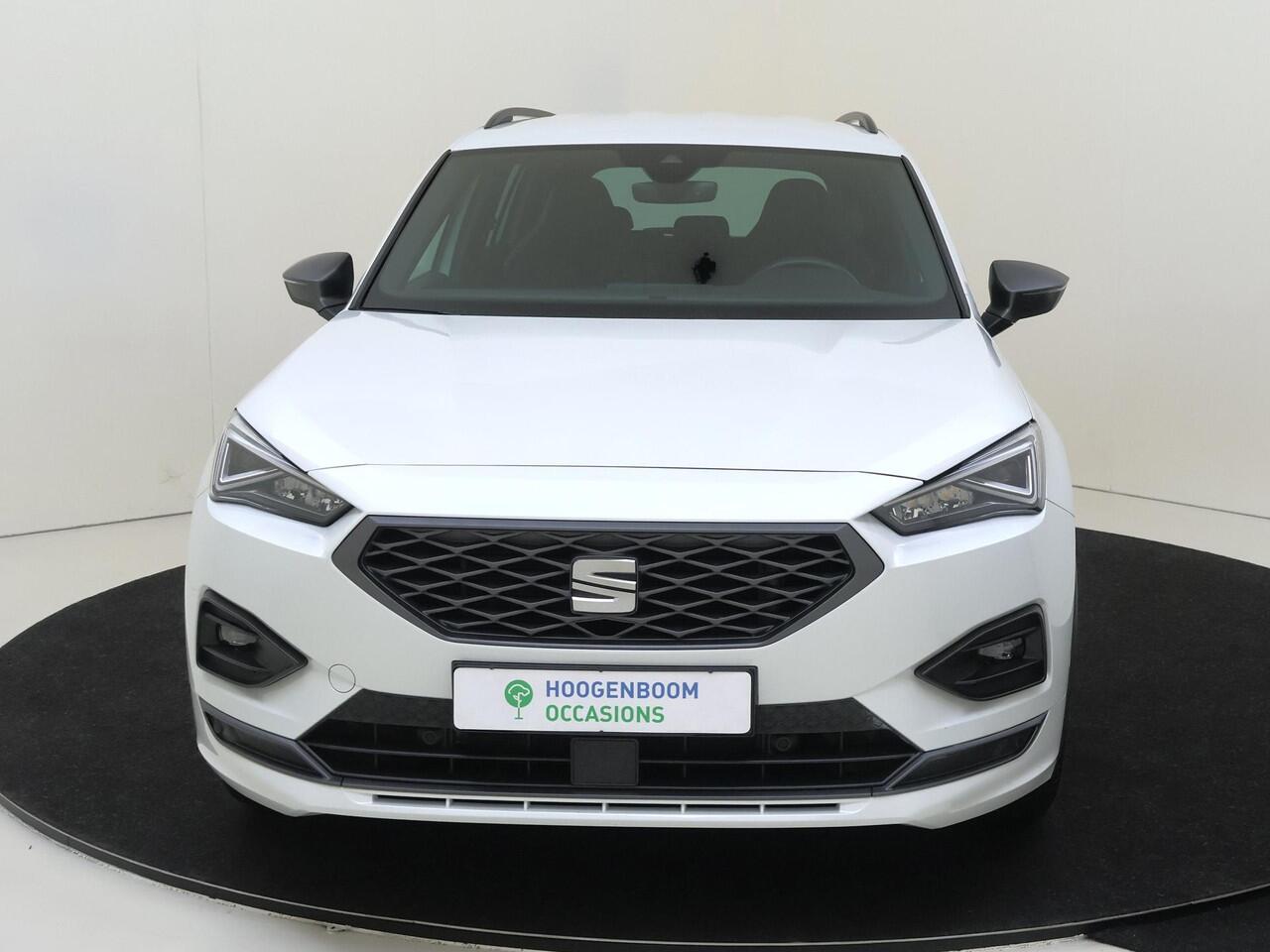Seat Tarraco 1.4 TSI e-Hybrid PHEV FR Business | Parkeerassistent | Adaptieve demping systeem | 3-zone airco | Keyless | Stoel- en stuurwielverwarming | Adaptieve cruise control | CarPlay |