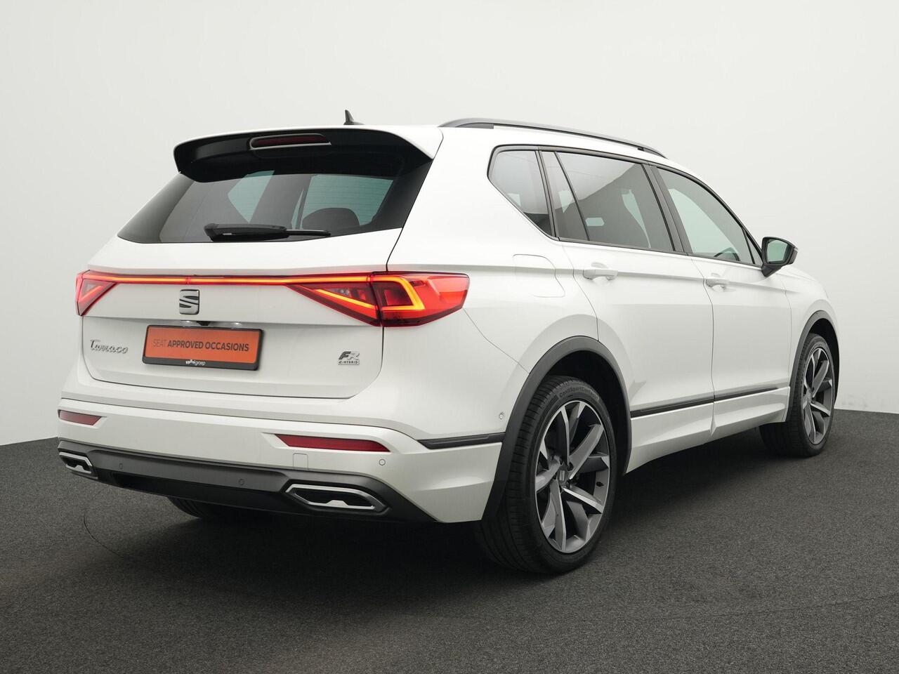 Seat Tarraco 1.4 TSI e-Hybrid 245 pk PHEV FR Business Intense | Trekhaak | Geheugenstoel | Adaptief onderstel | 360 camera | Stuur-/stoelverwarming