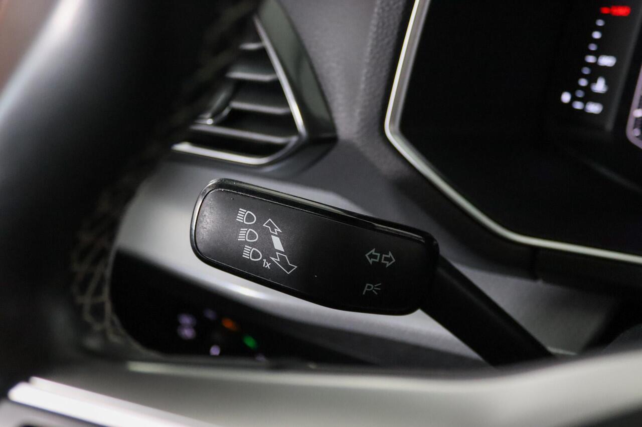 Seat Tarraco 1.5 TSI Style Business Intense, 7-Persoons, Achteruitrijcamera, Apple CarPlay/Android Auto