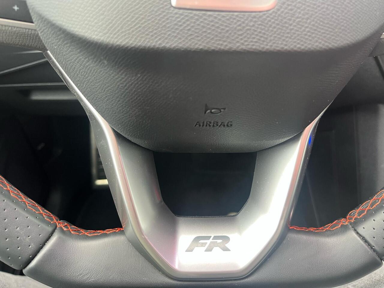 Seat Tarraco 1.4 TSI e-Hybrid PHEV FR Business / Pano / Stoelverwarm. voor + achter / Camera / Elekt. klep / Trekhaak /