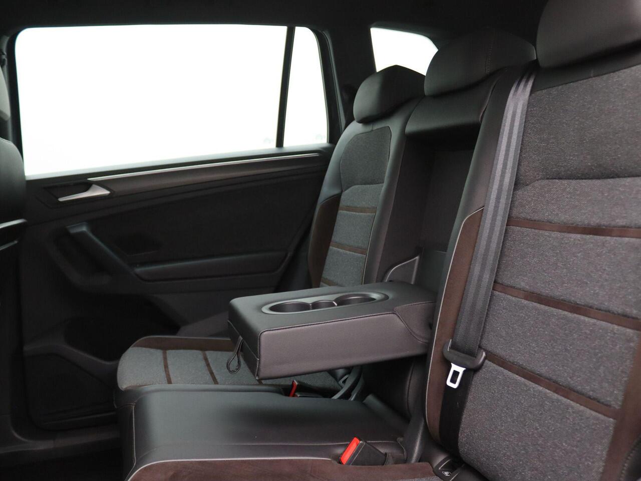 Seat Tarraco 1.4 TSI e-Hybrid PHEV Xcellence Trekhaak wegklapbaar, 360gr Camera, 20" Lmv Supreme, Winterpakkket, Adaptive Cruise control, Adaptief onderstel, Navigatie, Pdc v+a, Stoelverwarming