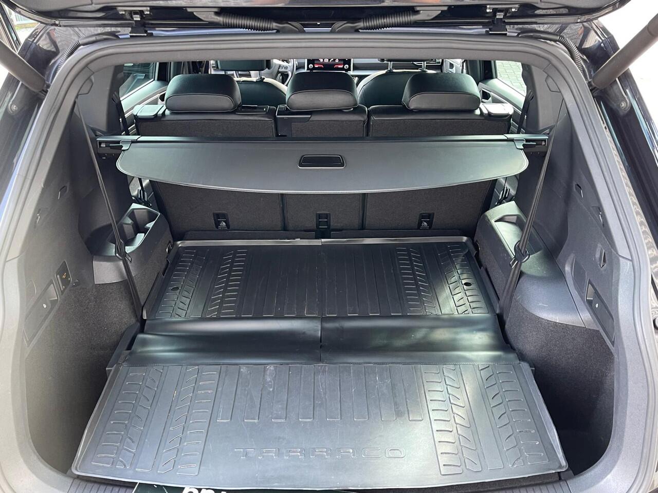 Seat Tarraco 1.5 TSI Xcellence 7p. / 7 persoons / Panoramadak / LED/ Digitaal dashboard / Leer / Navi / Camera / Elek achterklep / 20"