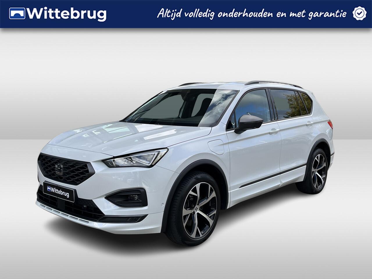 Seat Tarraco 1.4 TSI e-Hybrid PHEV FR Business Intense / Zwenkbare trekhaak / achteruitrij camera / 19'' LMV / 3-zone climate / stoelverwarming voor en achter