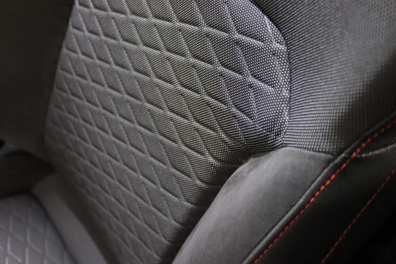 Seat Tarraco 1.5TSI FR 7-Persoons, Panoramadak, Beats, Stoel/Stuur verwarming, 360 camera, ACC, Apple Carplay\Android Auto,