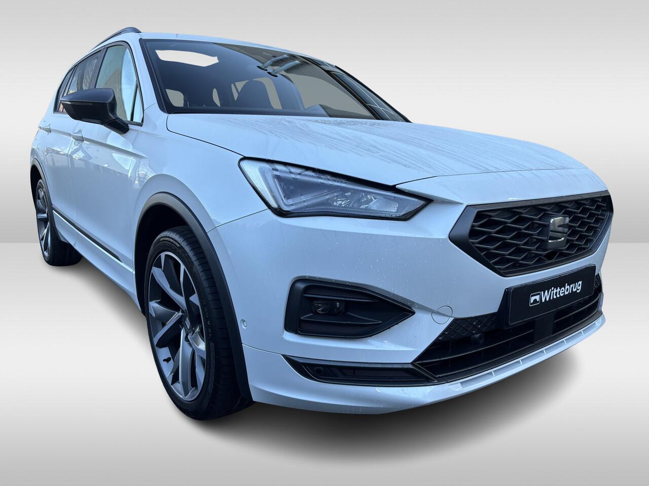 Seat Tarraco 1.4 TSI 245pk e-Hybrid PHEV FR DSG Automaat Panoramadak / 20"LM Velgen / Navigatie (High) / Parkeersensoren / Virtual Cockpit