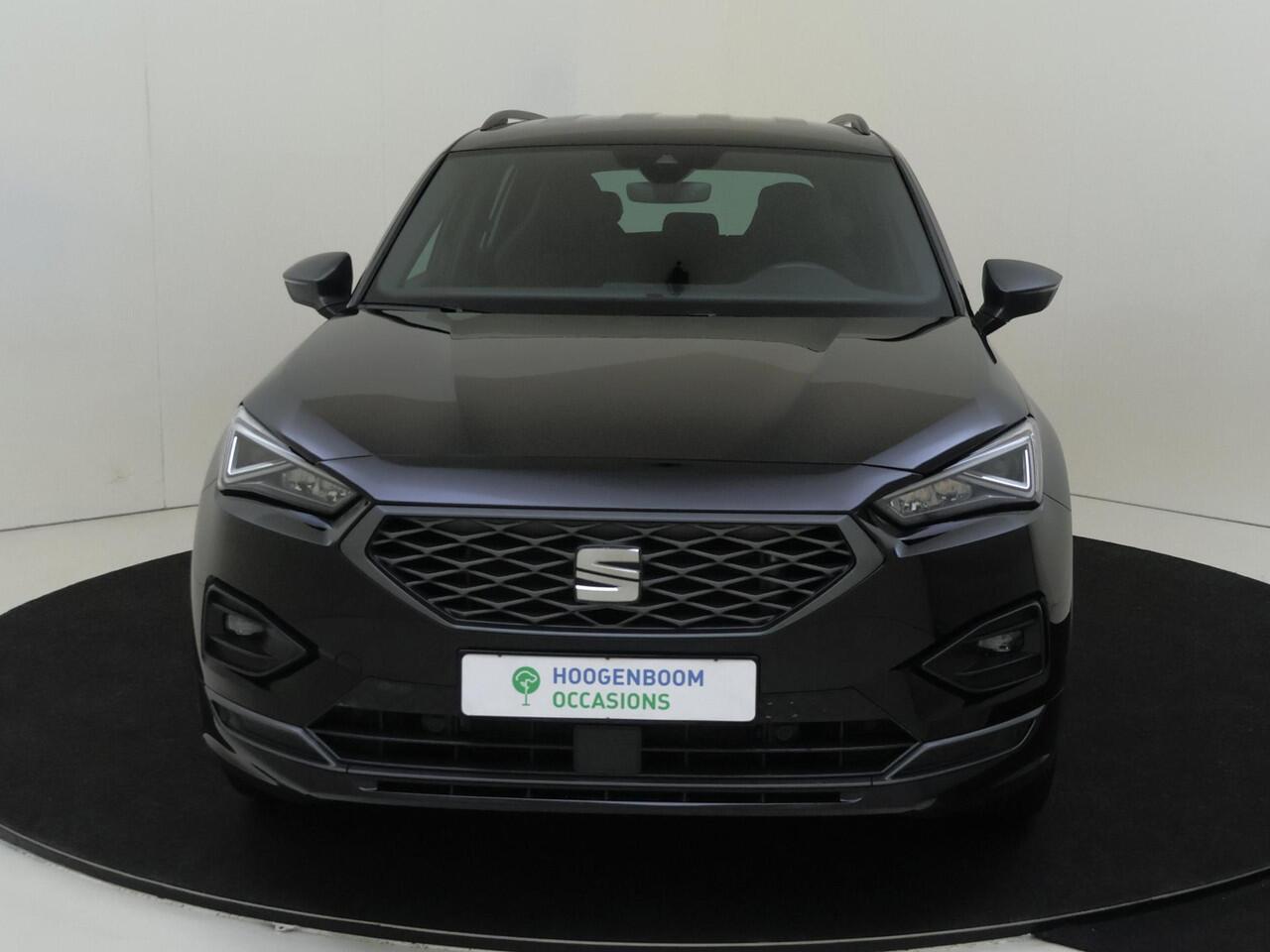 Seat Tarraco 1.4 TSI e-Hybrid PHEV FR Business | Trekhaak | Parkeerassistent | Adaptieve demping systeem | 3-zone airco | Dodehoek detectie | Keyless | Stoel- en stuurwielverwarming |